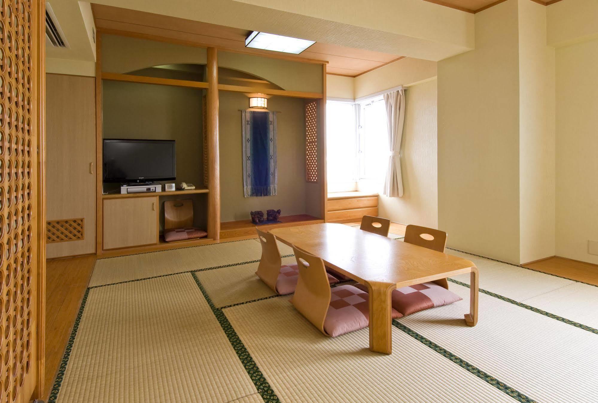 Hotel Granview Ishigaki Ishigaki  المظهر الخارجي الصورة
