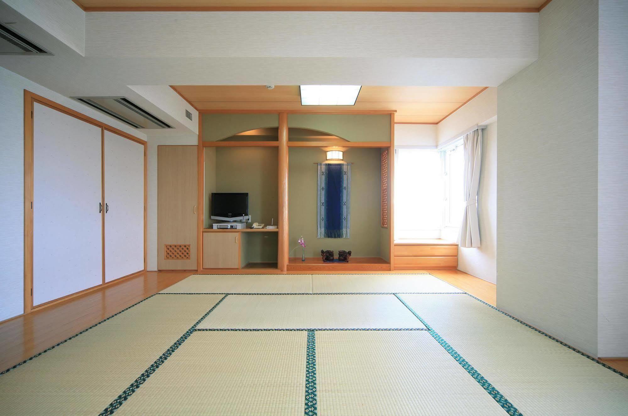 Hotel Granview Ishigaki Ishigaki  المظهر الخارجي الصورة